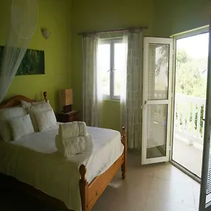 https://a-peace-of-paradise-moule-a-chique.comcaribbean.com